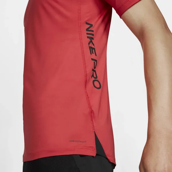 Nike Pro Aeroadapt Men's Short-Sleeve Top in Red, Size: Medium, BV5510-631