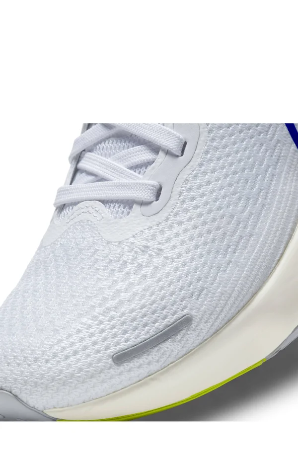 Nike Men's ZoomX Invincible Run Flyknit Running Shoes - White