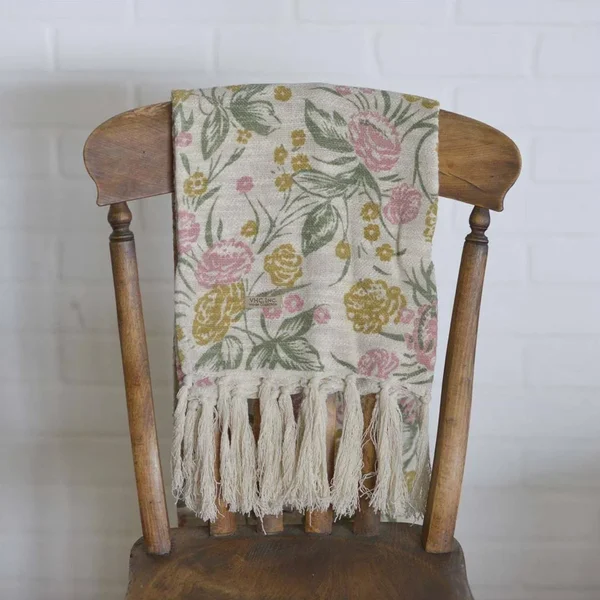 VHC Brands, Madeline Floral Printed Woven Throw 60x50