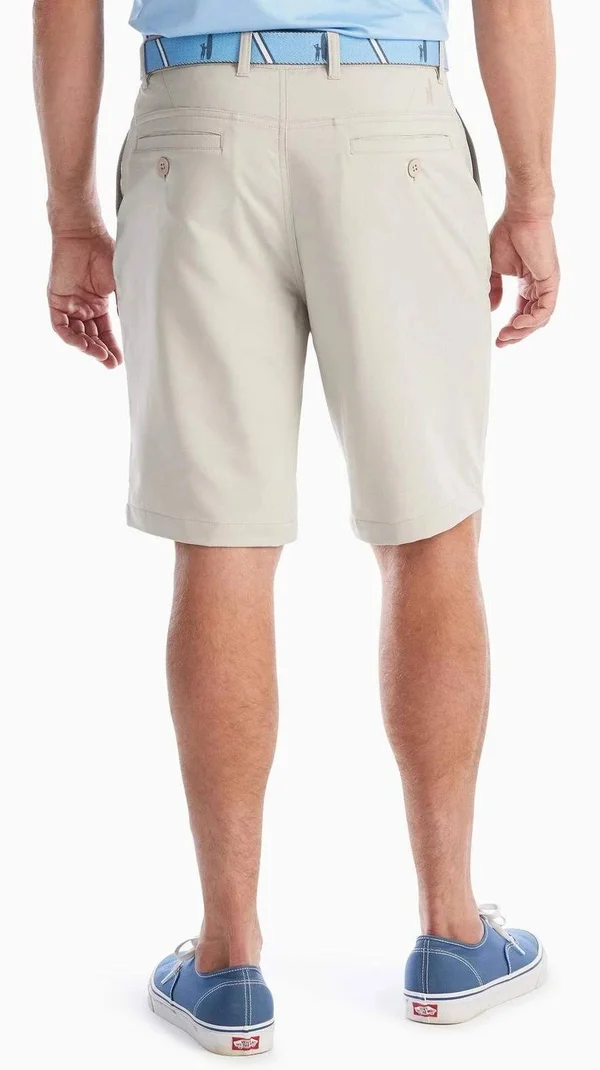 Johnnie O Mulligan Prep-Formance Shorts Cloudbreak, 33