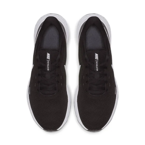 Nike Women's Revolution 5 Running Shoes, Black