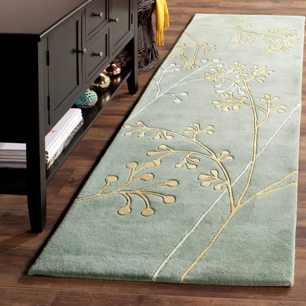 Safavieh Soho SOH305A 2&6x22 x 10&0x22 Runner Light Blue Area Rug