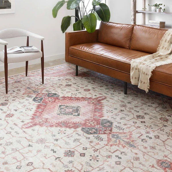 Alexander Home Leanne Traditional Distressed Printed Area Rug, Adult Unisex, Size: 7&6 x 9&6, Red