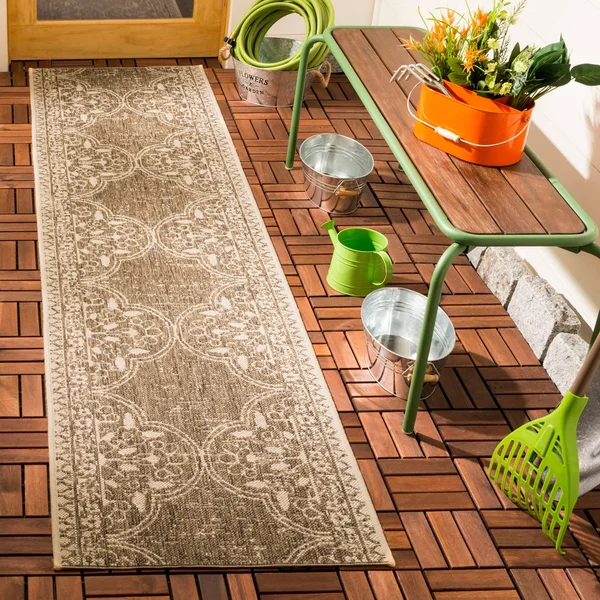 Safavieh 4& x 6& Beach House BHS174Q Red Creme Rug