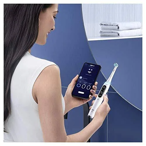 Oral-B Io9 White Ultimate Clean Electric Toothbrush for
