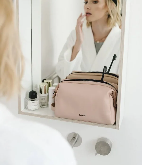 Hue Toiletry Bag - CALPAK Hazel