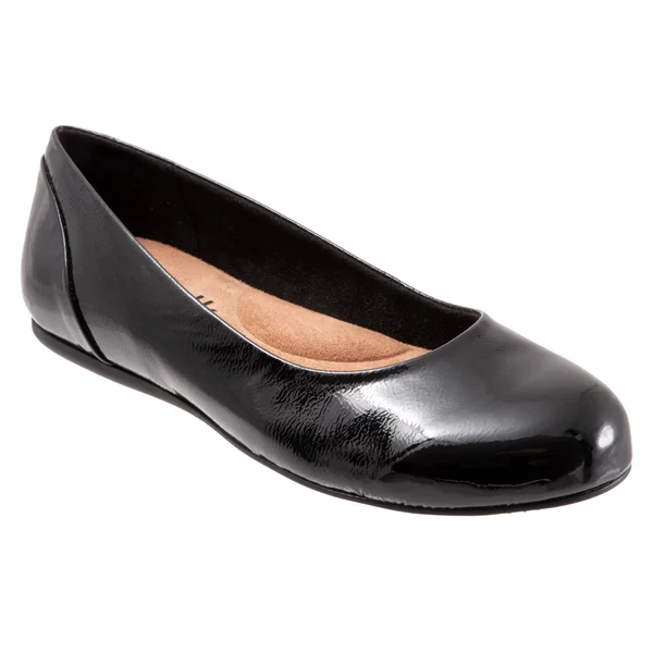 SoftWalk Women's Sonoma Shoes - Extra Wide Black Patent in Size 6.5