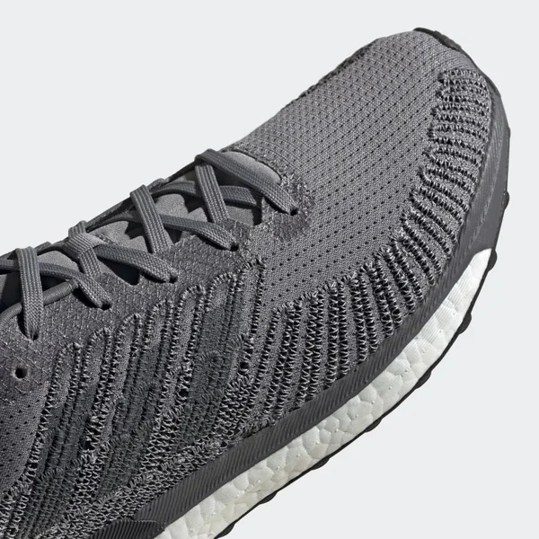 Men's Solar Boost St 19 Running Shoe - Grey Three/Grey/Solar Yellow, 10