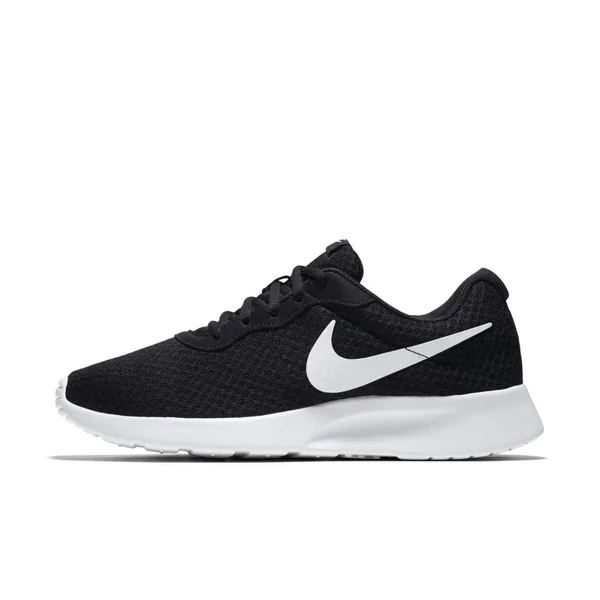 Nike Tanjun Men's Athletic Shoes, Black/White, 7
