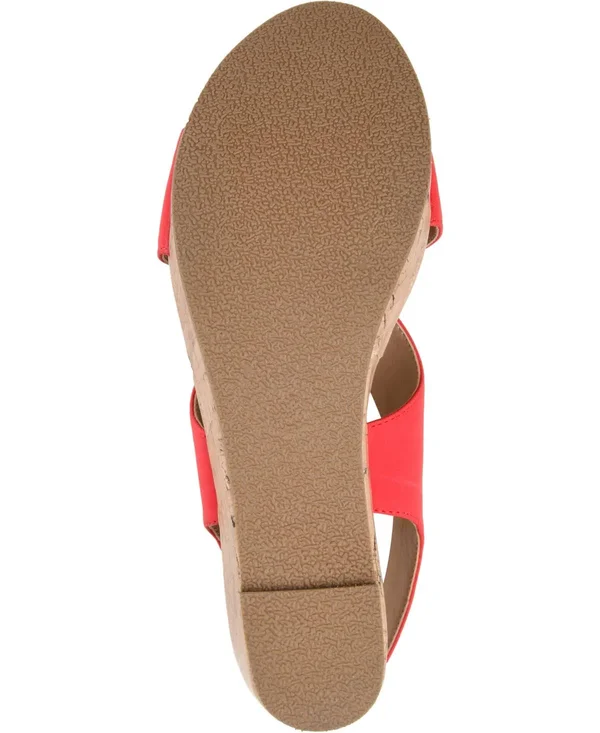 Journee Collection Women's Jenice Wedge Sandal White 6