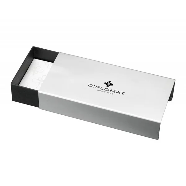Diplomat Excellence A2 Fountain Pen - Venezia Platin Matte Chrome