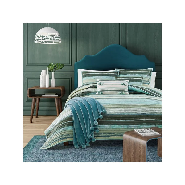 J. Queen New York Cordoba King Coverlet in Forest