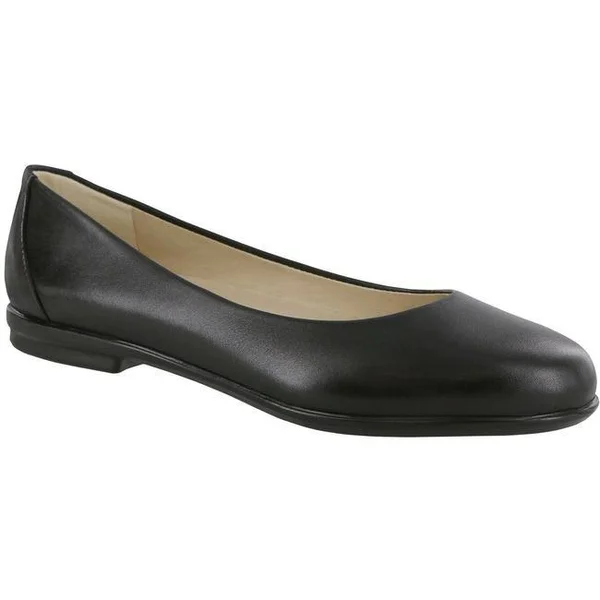 Women's SAS scenic Cap Toe Ballet Flat Black/Black Patent Leather 5 W