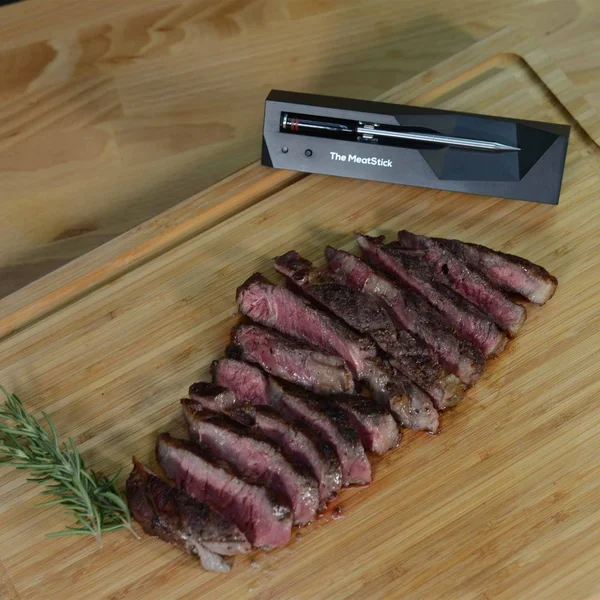 The MeatStick - 30ft Wireless Meat Thermometer Real-time Monitoring for Oven, Stove Top, Deep Frying, Sous Vide, Rotisserie, Kam