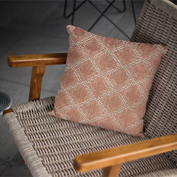 Plutus 20x22 x 20x22 Diamond Luxury Throw Pillow in Brown