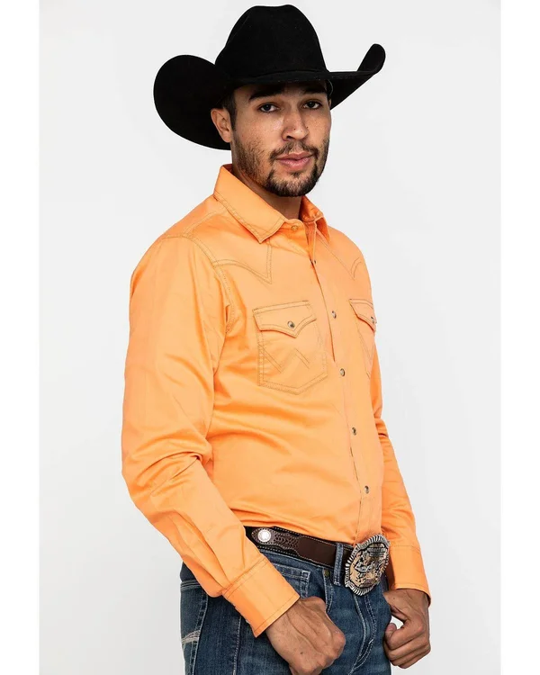 Wrangler Men's Retro Two Pocket Long Sleeve Snap Shirt