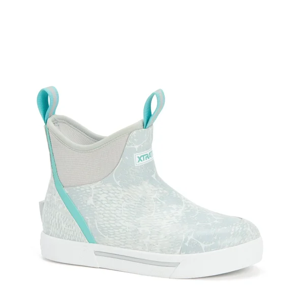 Xtratuf Women's Wheelhouse 6x22 Ankle Deck Boot, Blue Coho Print, 9