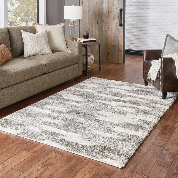 Oliver & James Peka Grey and Ivory Dappled Shag Rug - 6&7 x 9&6