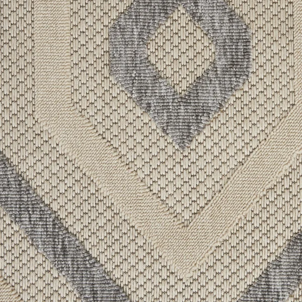 6'x9' Rectangle Indoor and Outdoor Loomed Geometric Area Rug Off-White - White - Nourison