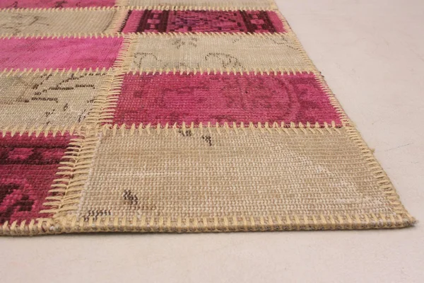 Hand-Knotted Color Transition Patch Dark Pink, Light Khaki Wool Rug 4&3x22 x 6&3x22