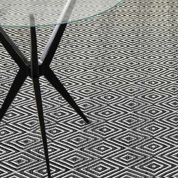Dash & Albert Diamond Black Ivory Indoor/Outdoor Rug 3ft x 5ft