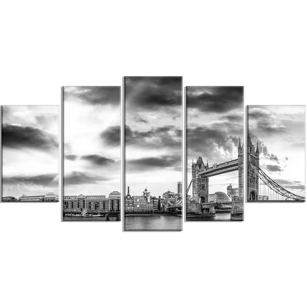 Design Art Black and White View of London Panorama - Cityscape Canvas Print - 60 in. Wide x 28 in. High - 5 Equal Panels