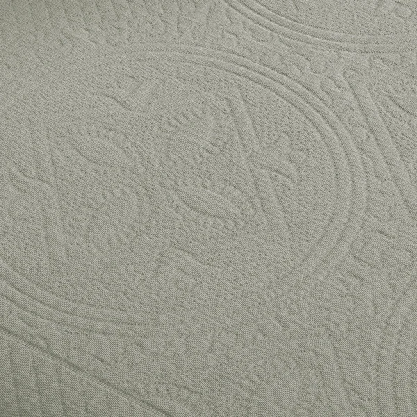 (Platinum, King) - Superior 100-percent Cotton Celtic Circle Scalloped Matelasse Bedspread