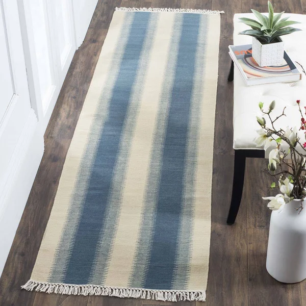 Safavieh Kilim NVK213A Blue, Ivory 8& x 10& Area Rug
