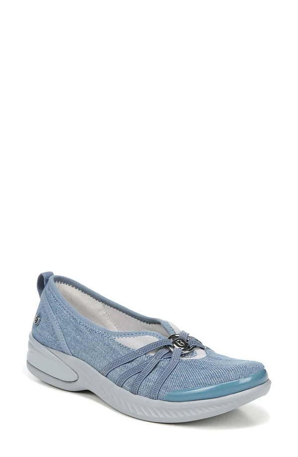Bzees Women's Niche Slip On, Size: 8, Washed Denim Fabric
