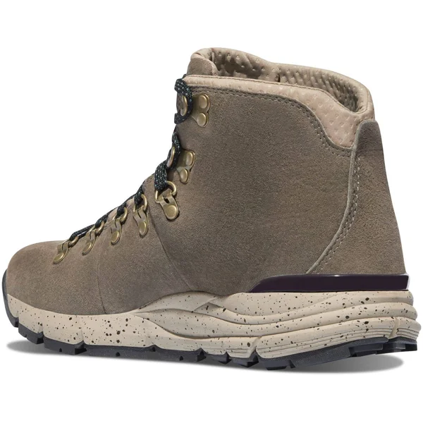 Women's Danner Mountain 600 4.5 inch Hiking Boot - Green