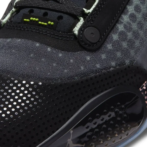 Air Jordan XXXIV Low Basketball Shoe