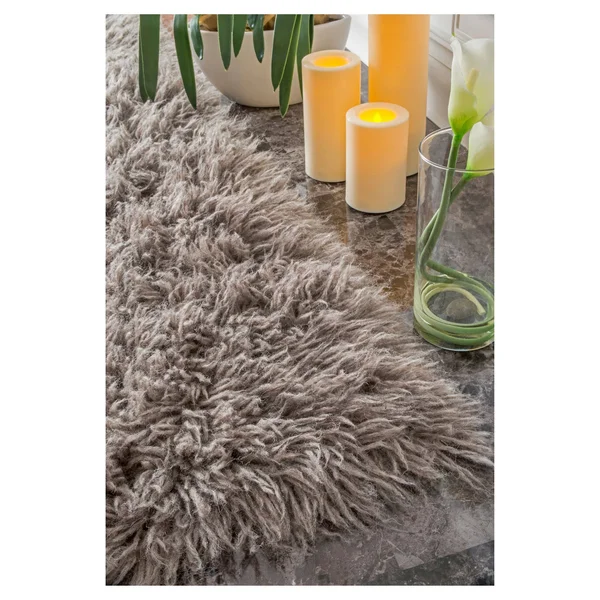 nuLOOM Genuine Greek Flokati Hand Woven Natural Gray 8& x 10& Area Rug