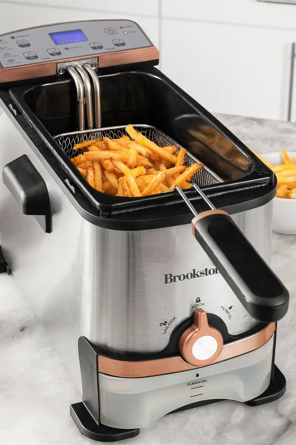 Brookstone 3.2-qt. Digital Deep Fryer with Oil Filtration