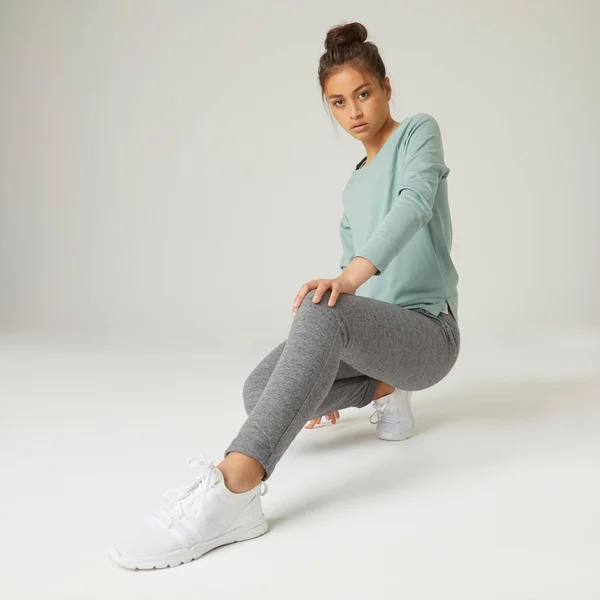Nyamba Women's 500, Slim Jogging Pants in Gray, Size W26 L30