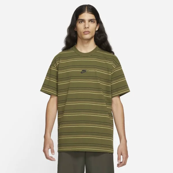 Nike Sportswear Premium Essentials Men's T-Shirt in Green, Size: Xs, DB6531-326