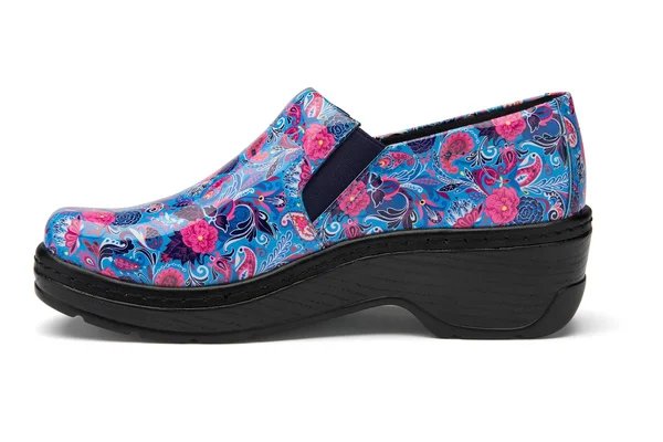 Klogs Footwear Women's Naples Clogs - Wide Blooming Paisley in Size 7