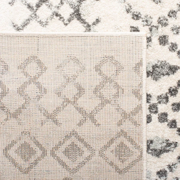 Safavieh Tulum Herbert Distressed Southwestern Area Rug, 6&7 inch x 6&7 inch Round, Ivory/Pink