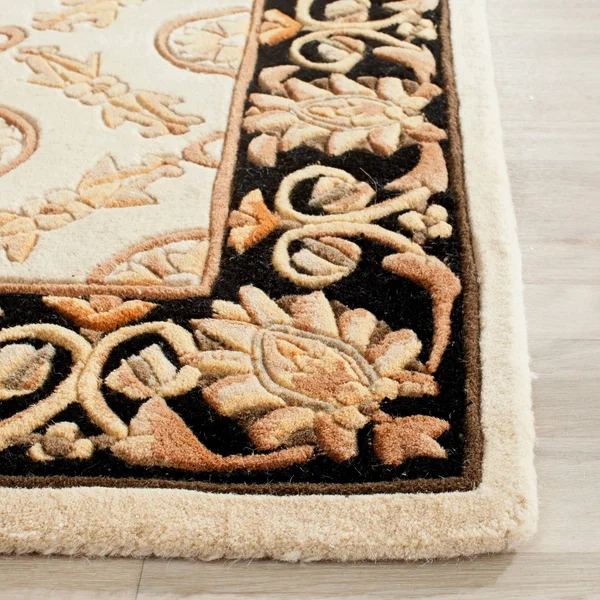 Safavieh Naples Na521B 2&6x22 x 4&6x22 Burgundy, Black Area Rug