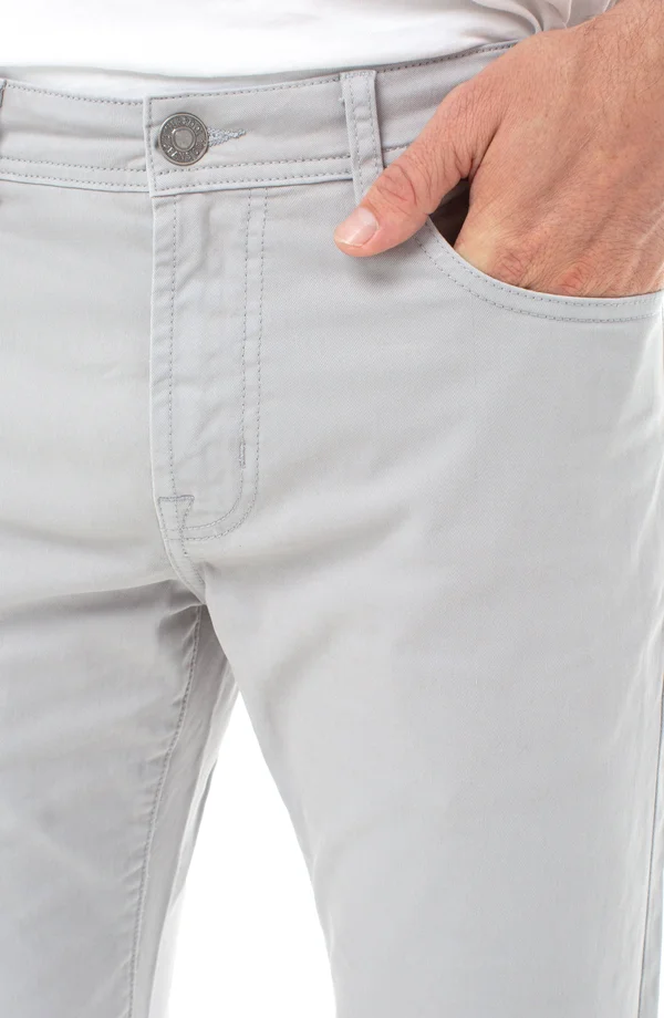 Liverpool Men's Regent Relaxed Straight Peached Colored Twill Jeans in White, Cotton, Size 38/34