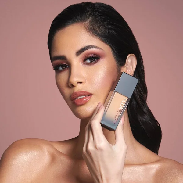 Huda Beauty 220N Custard #FauxFilter Luminous Matte Foundation - 35 ml