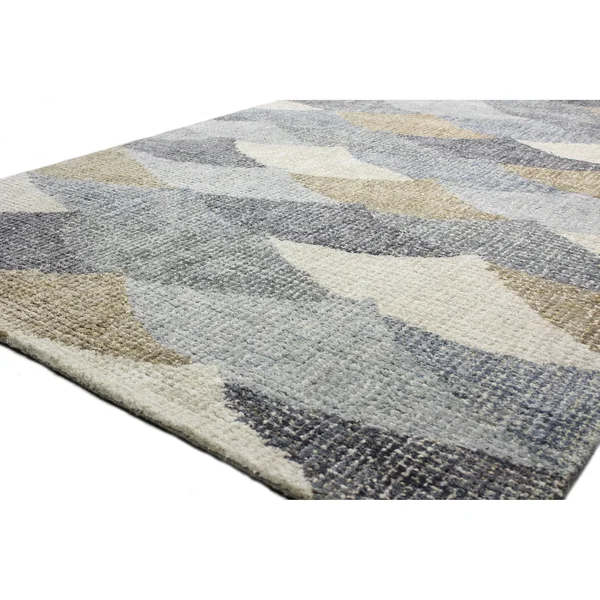 Bashian Luminous Ladarious 7&6x22 x 9&6x22 Hand Tufted Multicolored Area Rug