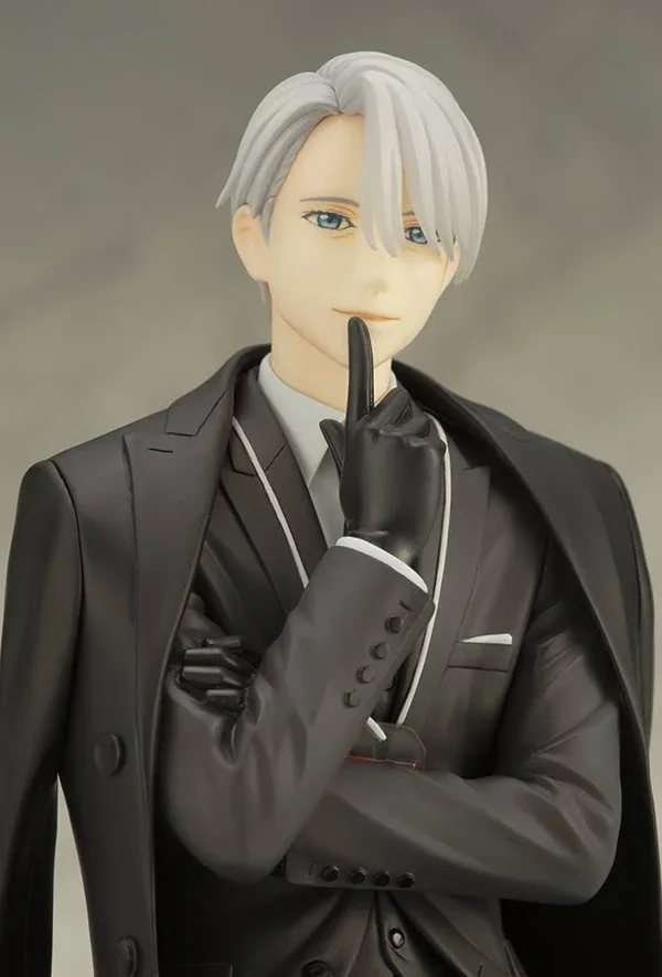 Yuri on Ice: Victor Nikiforov [ARTFX J]