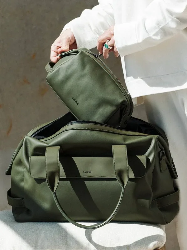 Hue Toiletry Bag - CALPAK Hazel