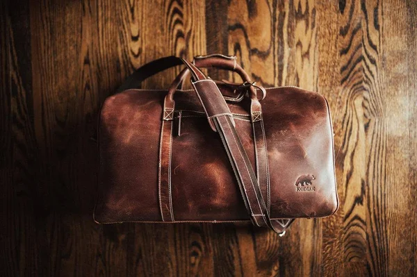 30L Weekender Duffel Dark Walnut, Kodiak Leather Co.