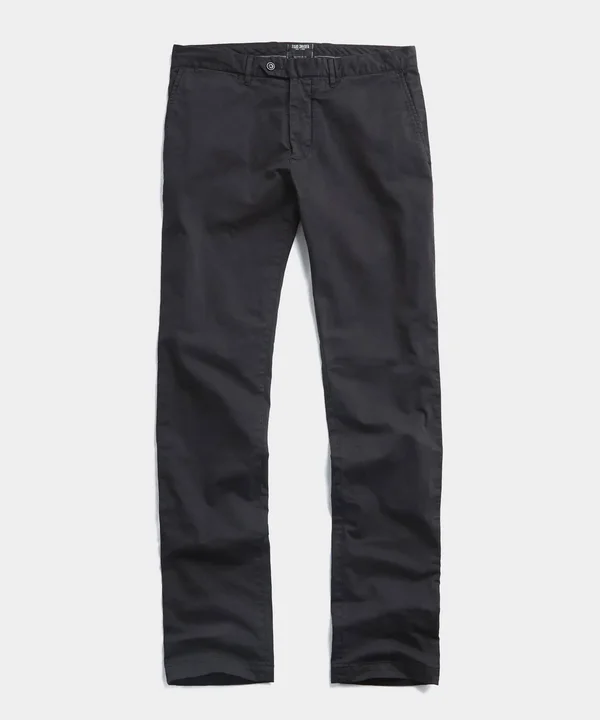 Todd Snyder Slim Fit Tab Front Stretch Chino - Black - Casual Pants