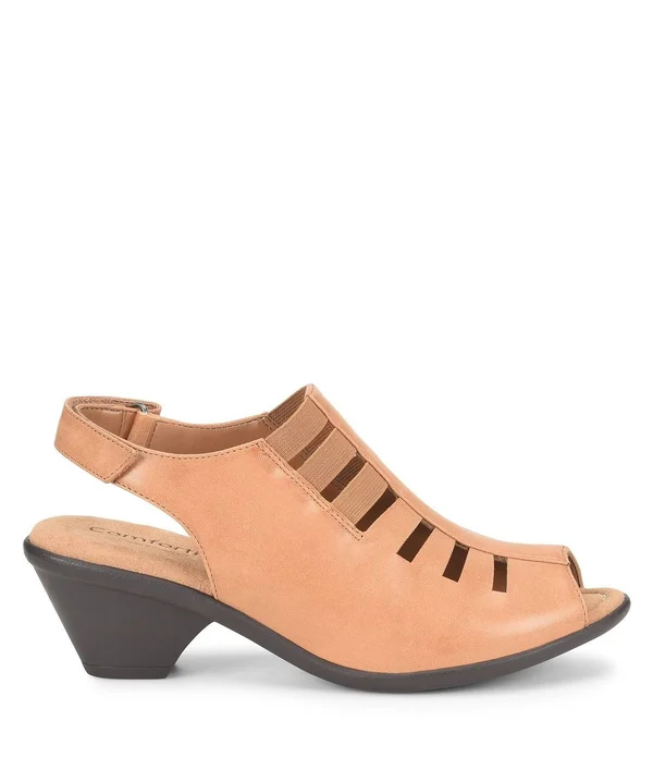 Women's Comfortiva Faye Desert Sand - in Size 7