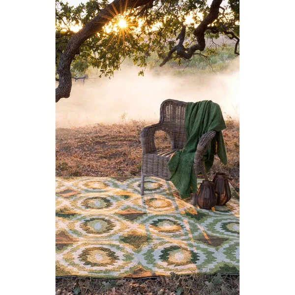 Alexander Home Portia Indoor/ Outdoor Hand-Hooked - Lime 3&6x22 x 5&6x22