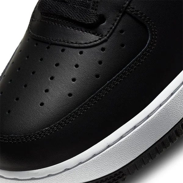 Nike Black Air Force 1 07 Sneakers