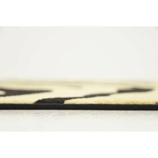 Unique Loom Okapi Wildlife Area Rug (5& x 8& - Black)