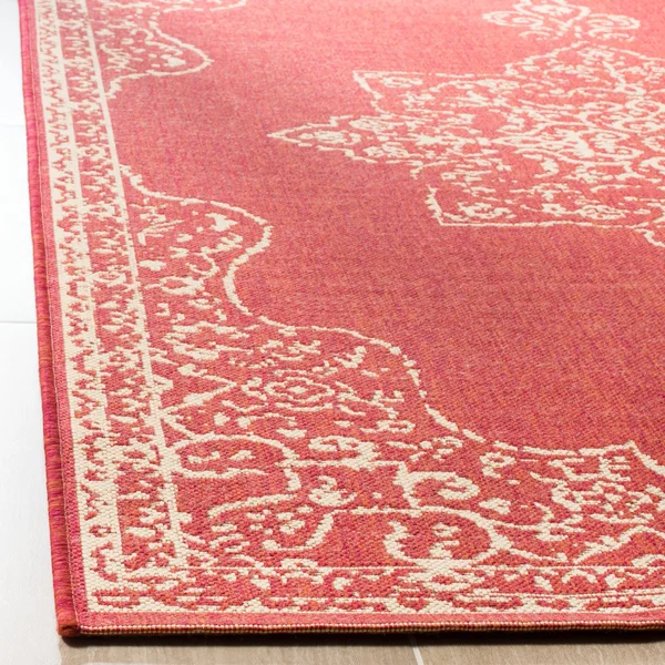 Safavieh Linden LND180Q 6&7x22 x 6&7x22 Square Red, Creme Area Rug